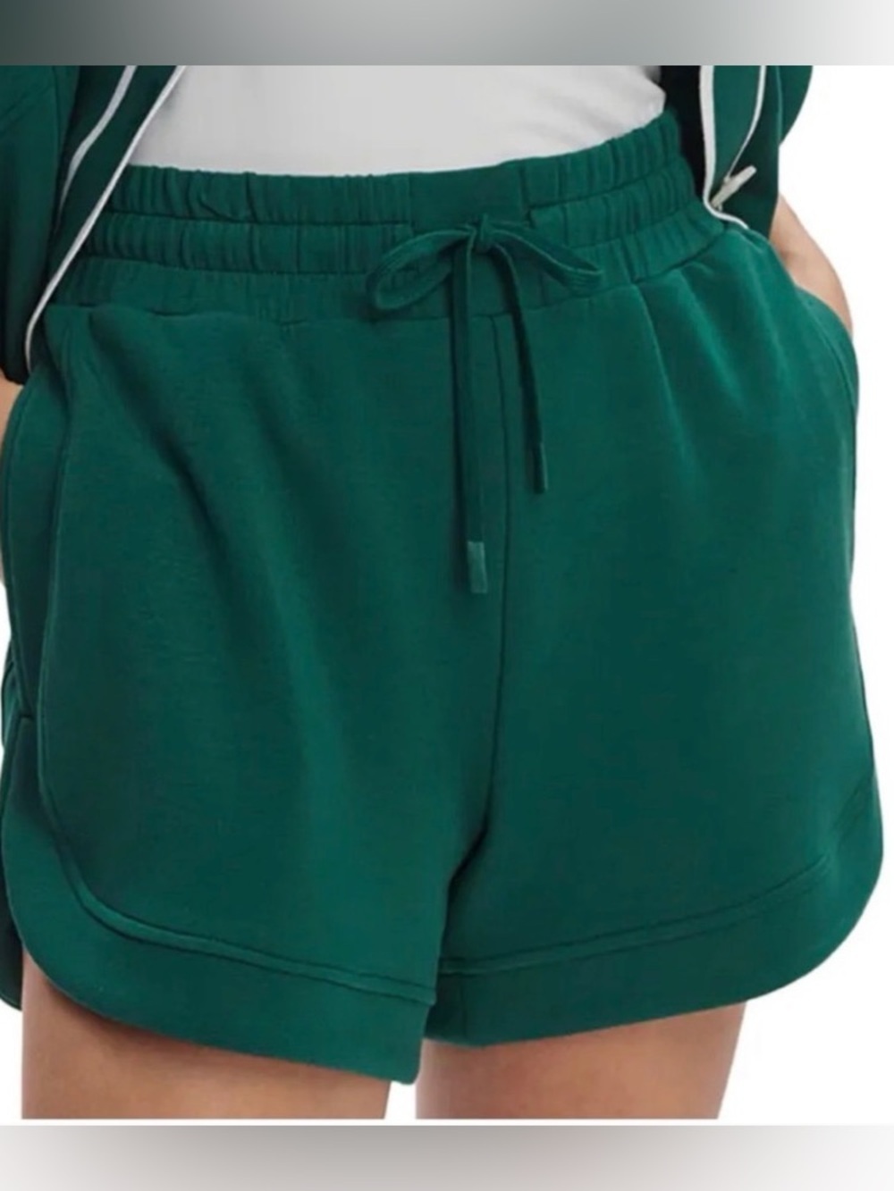 VARLEY Ollie High Rise 3.5 Women's XS Short Green/Fore Athleisure Lounge Comfy